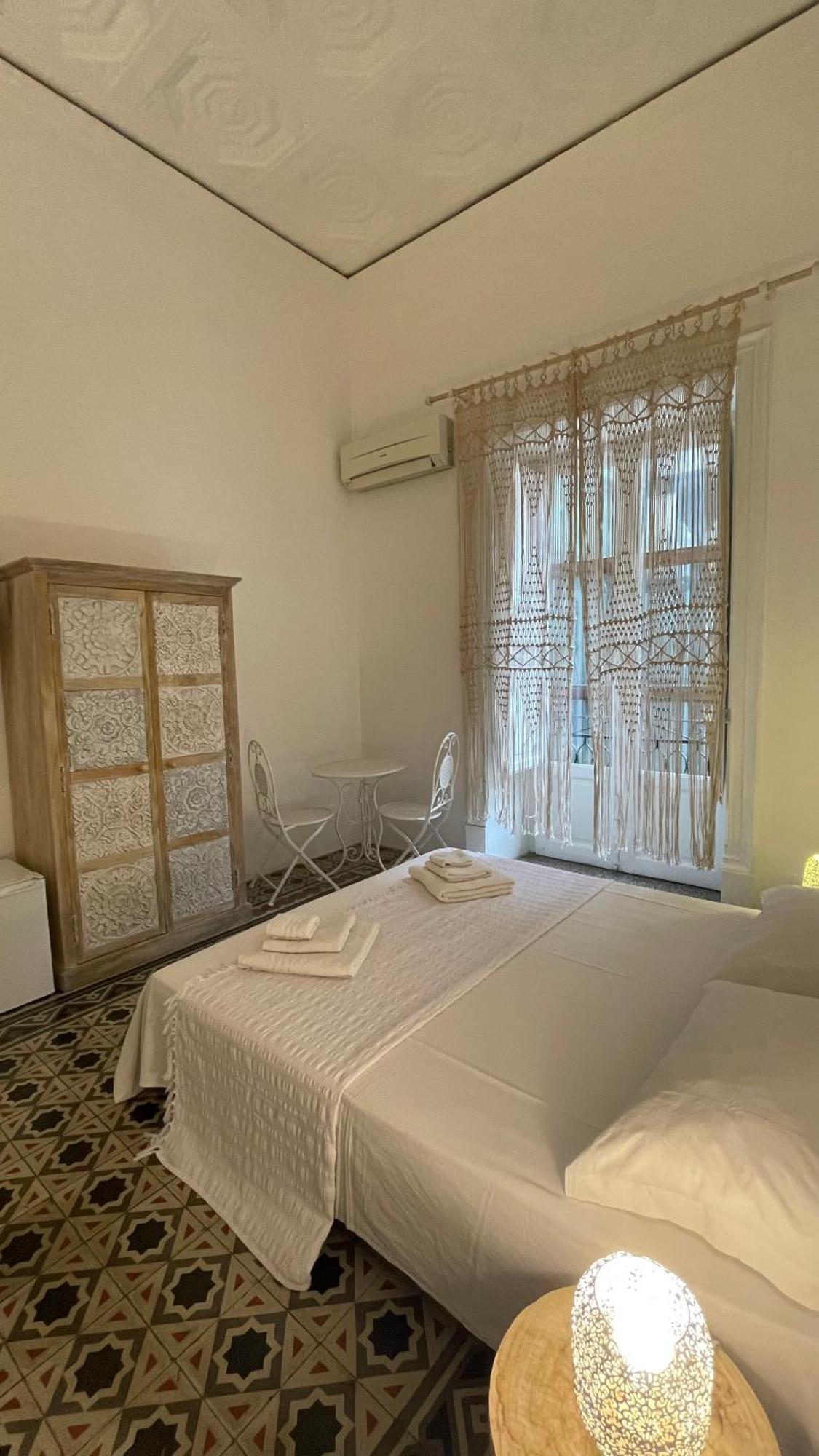 Donnafrancaflorio Hotel Palermo Exterior photo